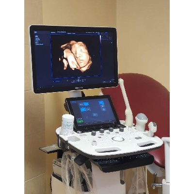 Használt HS40 szülészeti-nőgyógyászati uh készülék 3 db vizsgálófejjel - Samsung Medison HS40 szülészeti-nőgyógyászati ultrahang készülék 3 db vizsgálófejjel + Mitsubishi fekete-fehér hőnyomtatóval